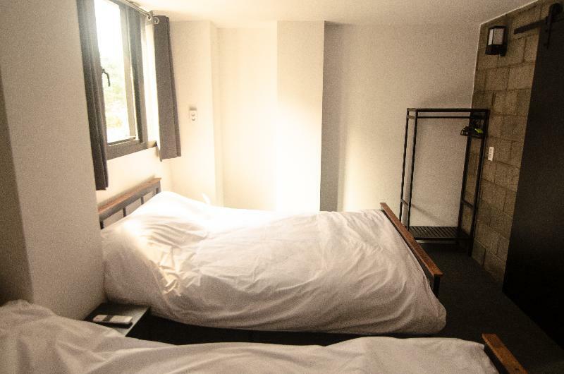 One Way Guesthouse Puszan Kültér fotó