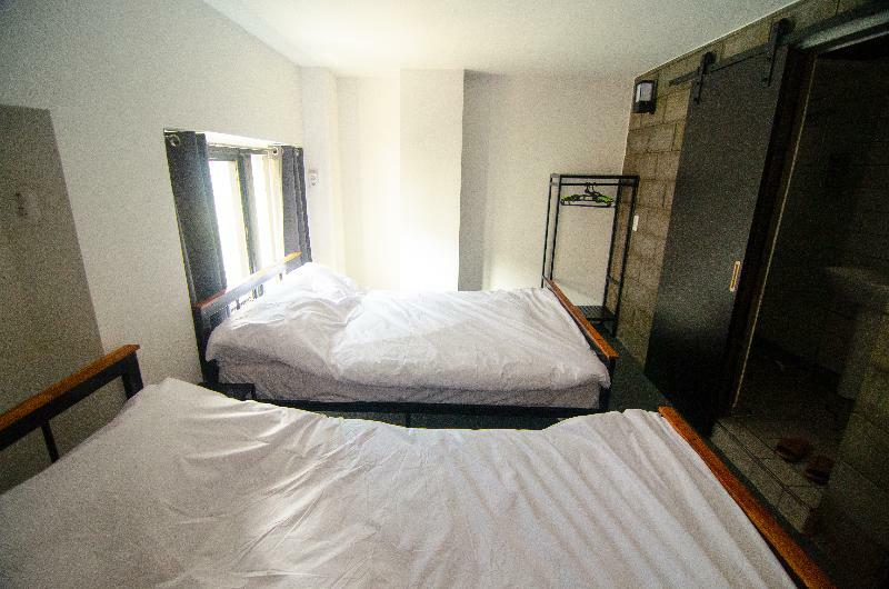 One Way Guesthouse Puszan Kültér fotó